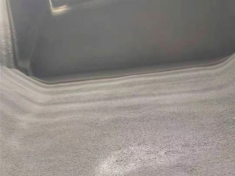 高強耐磨料施工現(xiàn)場